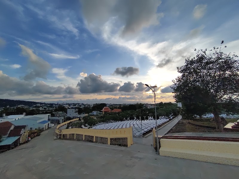 Phu Quoc Martyrs Cemetery - Phu Quoc Martyrs Cemetery, 6XJ9+JR4, Phu Quoc, An Giang, Vietnam