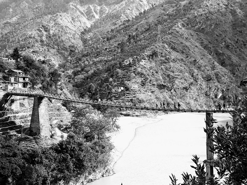 Hanogi Foot Bridge - Hanogi Foot Bridge M4R9+X6H, Hanogi Footbridge, Khahri, Himachal Pradesh 175124, India