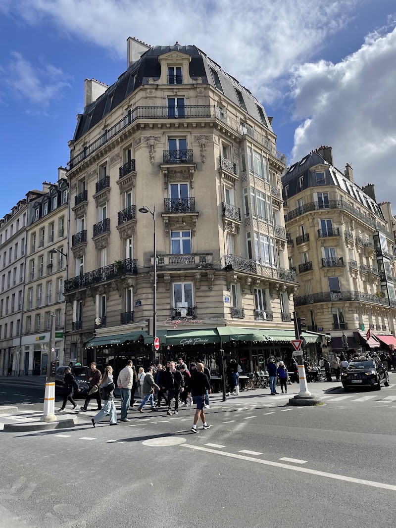Café Panis - Café Panis 21 Quai de Montebello, 75005 Paris, France