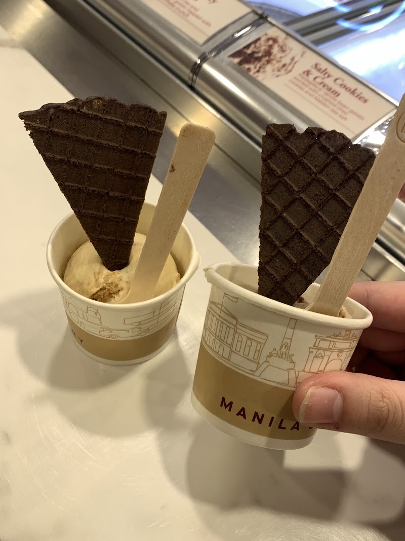 Manila Creamery U.P. Town Center - Manila Creamery U.P. Town Center U.P. Town Center, Katipunan Ave, Diliman, Quezon City, 1101 Metro Manila, Philippines
