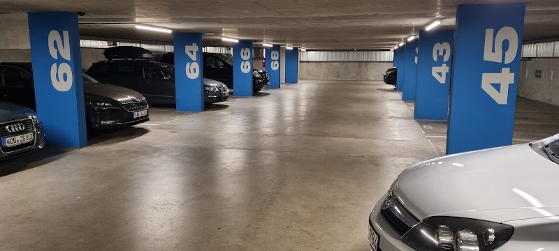 MR.PARKIT - Parking Španělská 12 - MR.PARKIT - Parking Španělská 12, Španělská 12, Vinohrady, 120 00 Praha-Praha 2, Czechia