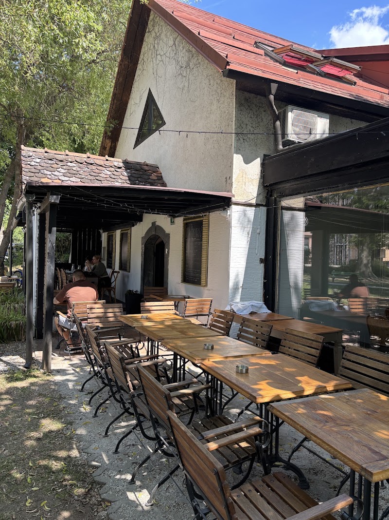 Restavracija Brlog, Ljubljana