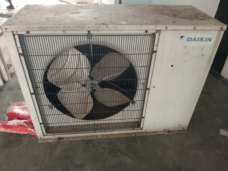Old Ac buyer and seller - Old Ac buyer and seller Vurndavan, gala no 6, shivram masterwadi, CHS LTD, Mori road, Mahim (W), City Light, Shivaji Park, Mumbai, Maharashtra 400016, India