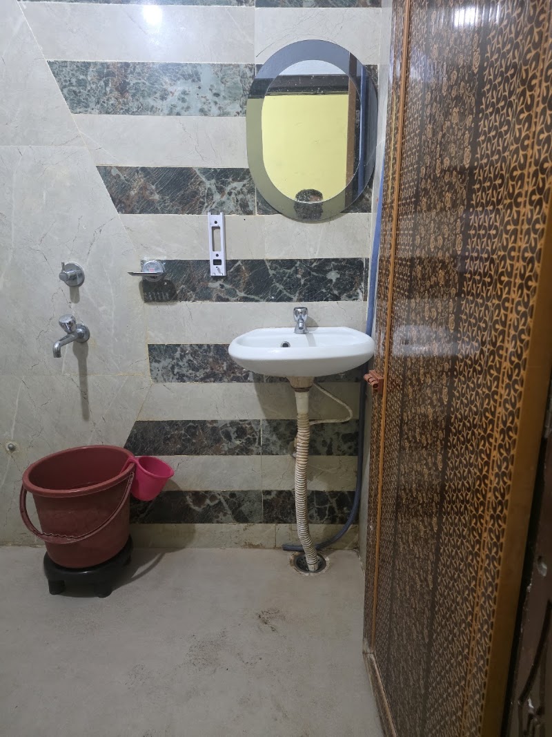 Mahadev Aashram - Mahadev Aashram, RR28+9G7, Bali Sahi, Puri, Odisha 752001, India