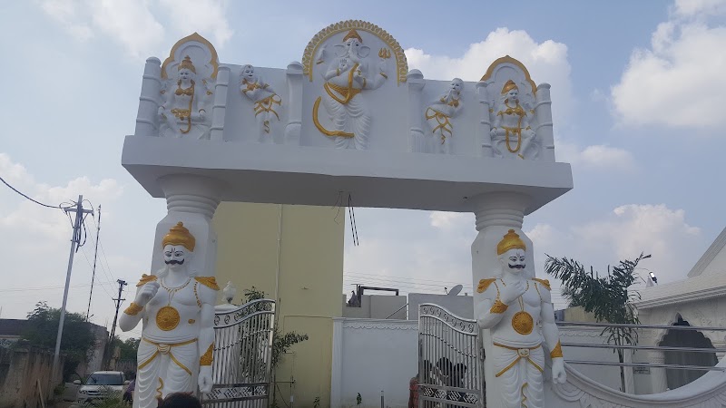 Jeen Mata Temple (Hetram Mohini bai Soni) - Jeen Mata Temple (Hetram Mohini bai Soni), Pendri,, PWXF+4G8, Vrindavan Colony, Pendri, Chhattisgarh 493118, India