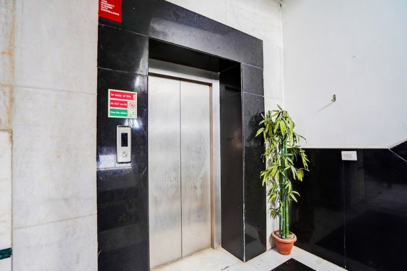Super Collection O Sector 110 Noida - Super Collection O Sector 110 Noida Main, Gejha Rd, near Kapil Hospital, Sector 102, Sector 110, Noida, Uttar Pradesh 201304, India