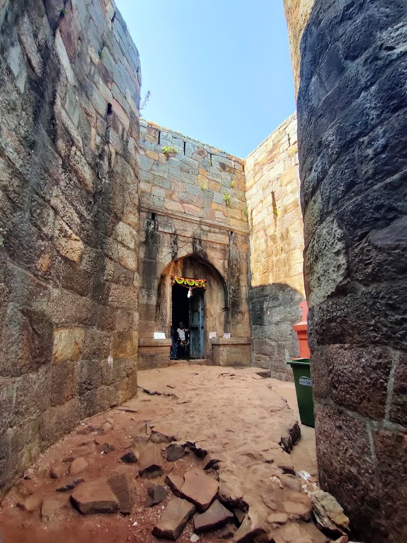 Sindhudurg Fort - Sindhudurg Fort Malvan, Maharashtra 416606, India