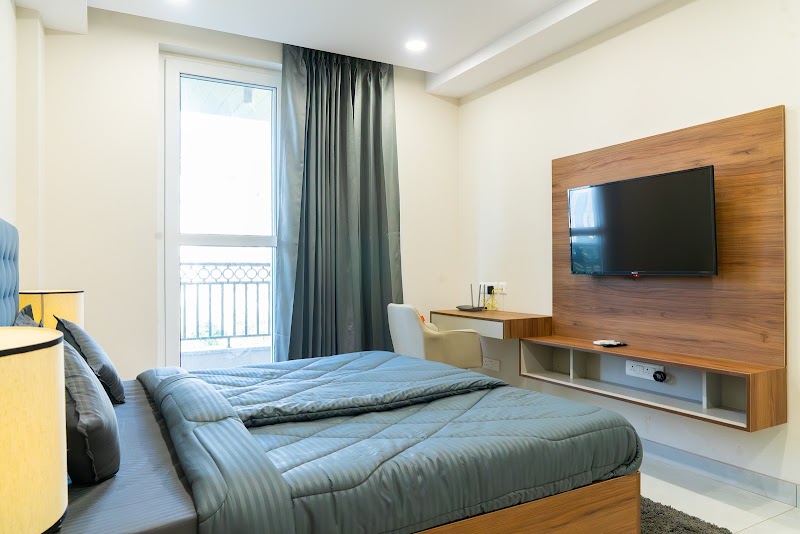 Housr Luxury Coliving 45 II - Housr Luxury Coliving 45 II 45/2011, Block A, Greenwood City, Sector 45, Gurugram, Haryana 122003, India
