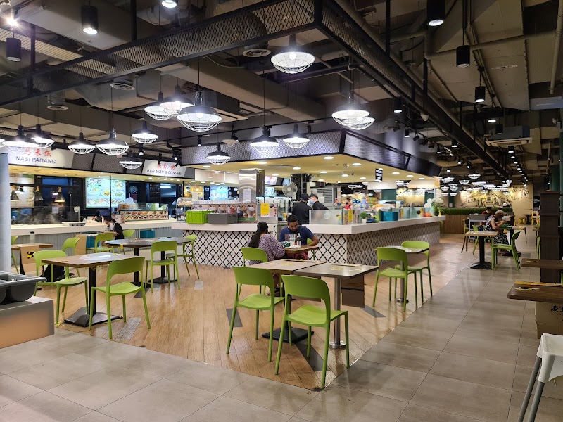 Kallang Wave Mall - Kallang Wave Mall 1 Stadium Pl, Singapore 397628