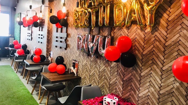 Eat & Meet family restaurant (Chinese&fancydosa&Punjabi) - Eat & Meet family restaurant (Chinese&fancydosa&Punjabi), Kevdi Falia, Chala, Dabhel, Vapi, Gujarat 396191, India
