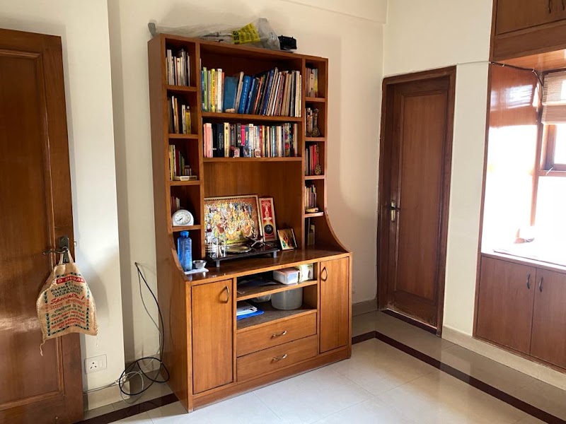 Azad Apartments - Azad Apartments, B1/04, Sri Aurobindo Marg, Vijay Mandal Enclave, Kalu Sarai, New Delhi, Delhi 110016, India