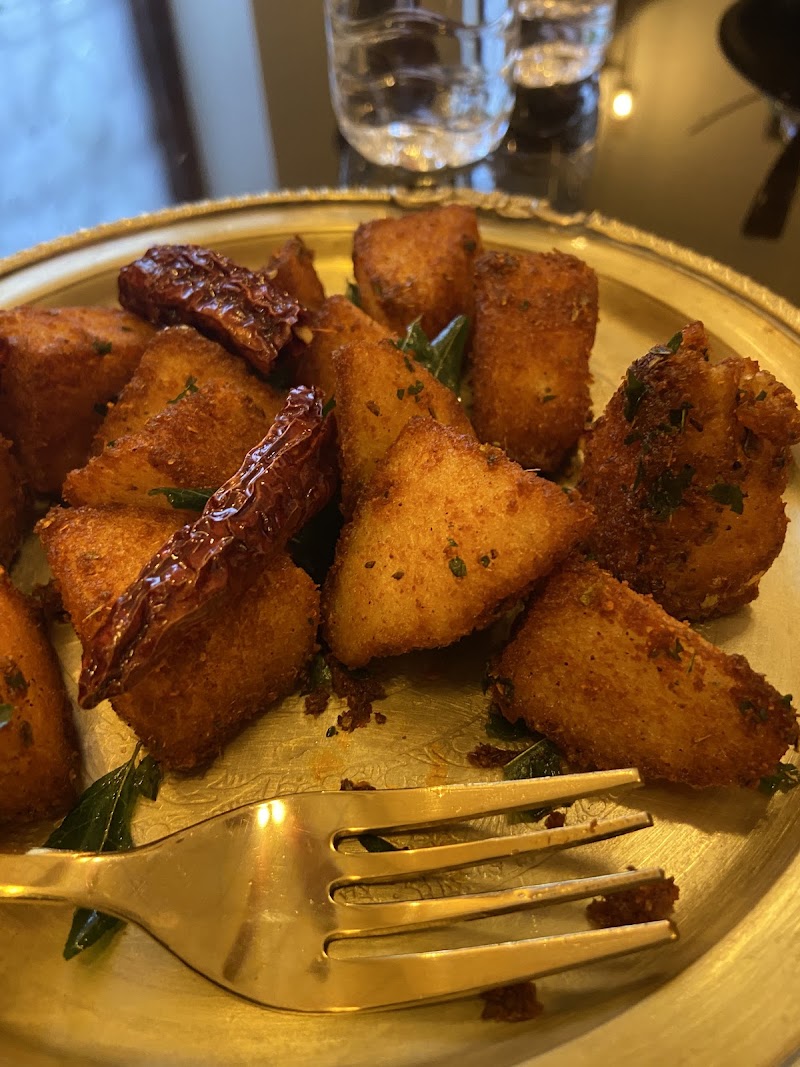 Swaranjali Restaurants and Cafe - Swaranjali Restaurants and Cafe Shankar Market 3, Shankar Market, Connaught Lane, Connaught Place, New Delhi, Delhi 110001, India