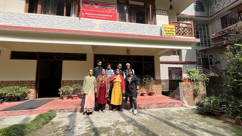 Hotel Red Cherry Pelling - Hotel Red Cherry Pelling Naku Chumbong, road, below petrol pump, Upper, Pelling, Pelling City, Sikkim 737113, India