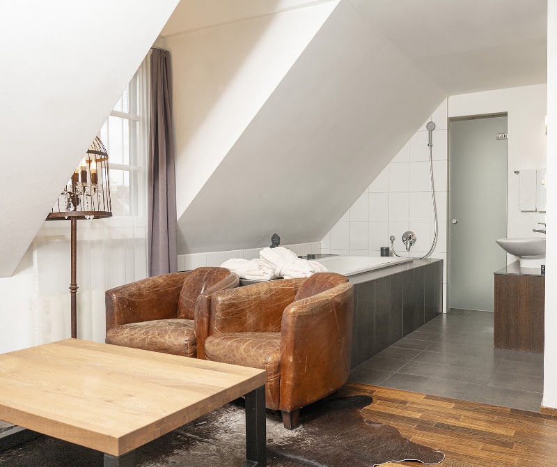 Boutique Hotel Weisses Kreuz - Boutique Hotel Weisses Kreuz Furrengasse 19, 6004 Luzern, Switzerland