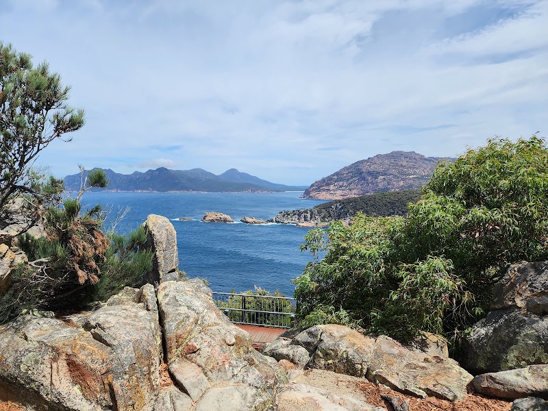 Cape Tourville Lighthouse and Lookout - Cape Tourville Lighthouse and Lookout, Freycinet National Park, Coles Bay TAS 7215, Australia