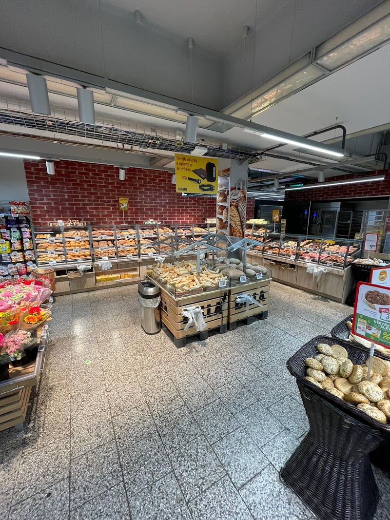 Billa - Billa Evropská 695/73, 160 00 Praha 6-Vokovice, Czechia