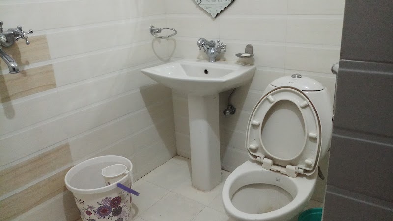 OYO Home 9540 Heritage - OYO Home 9540 Heritage Hamirgarh Ki Haveli, Bhattyani Chotta, Plot No.101, Old City, Silawatwari, Udaipur, Rajasthan 313001, India