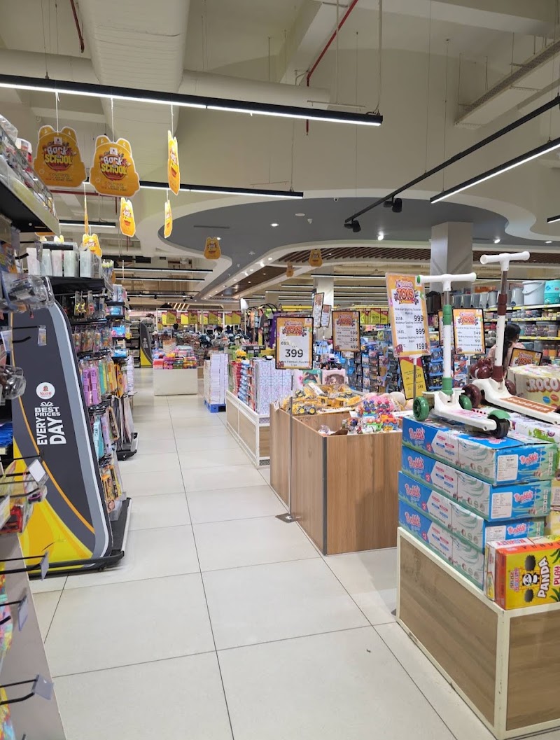 NESTO HYPERMARKET HILITE MALL - NESTO HYPERMARKET HILITE MALL, 2/1149-G17, -1 Level, Hilite Mall, NH Thondayad Bypass, Poovangal, Kozhikode, Pantheeramkavu, Kerala 673014, India