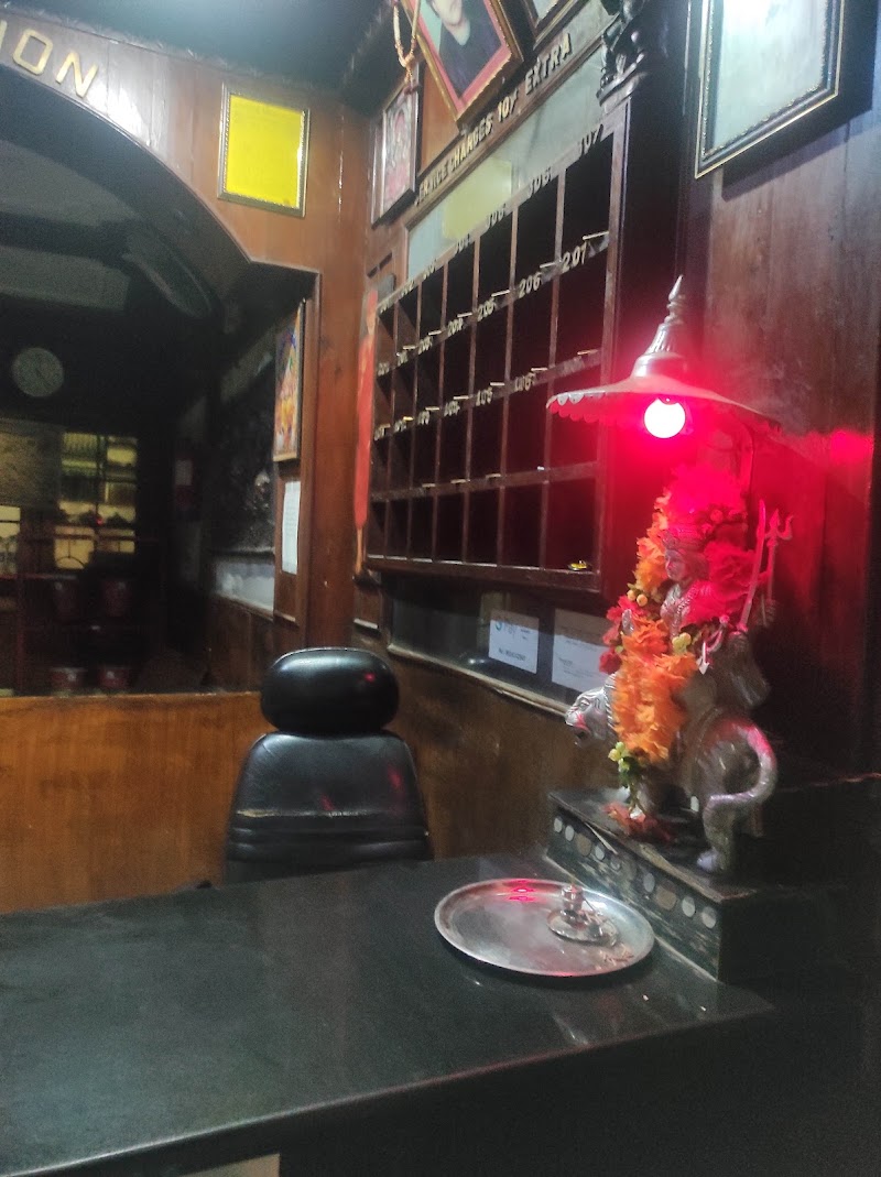 Hotel Diamond - Hotel Diamond below Gumat, Vinayaq Bazaar, Old Heritage City, Jammu, 180016
