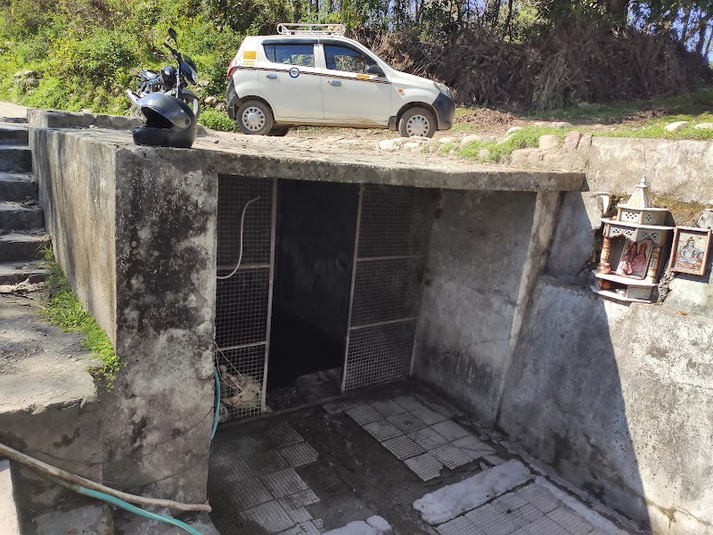 Amtar Fort - Amtar Fort, Q9J7+23G, Hamirpur, Himachal Pradesh 177033, India