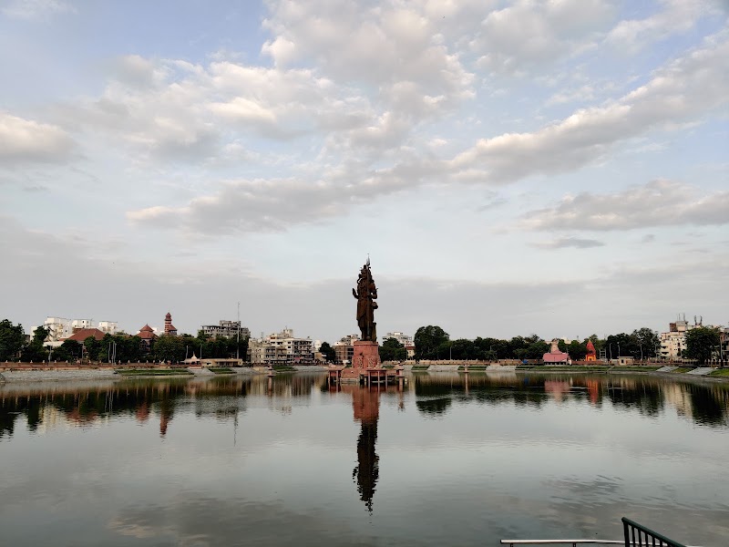 Sur Sagar Lake - Sur Sagar Lake Sur Sagar Lake, Vadodara, Gujarat 390001