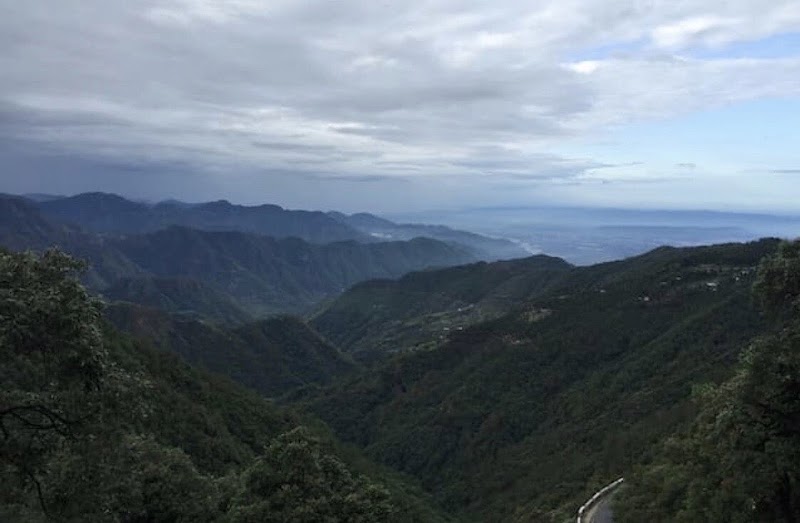 Hustlers Den | luxury Homestay | landour - Hustlers Den | luxury Homestay | landour Tehri Rd, Landour, Mussoorie, Uttarakhand 248179, India