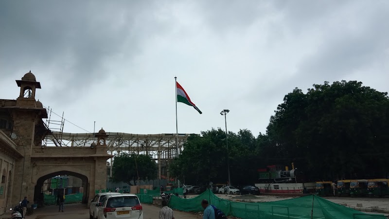 Gwalior Junction Railway Station - Gwalior Junction Railway Station, LNUPE Campus, Gwalior, Madhya Pradesh 474002, India