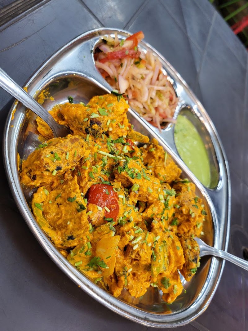 Dakshin Jn - Dakshin Jn, 57FW+J4V, Maharaja Chowk, Muktanagar, Vivekanand Nagar, Durg, Chhattisgarh 491001, India