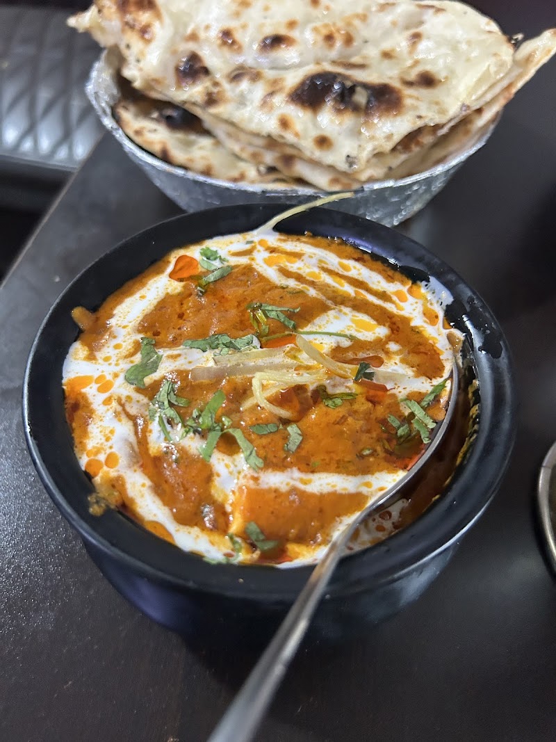 Hindon Veg restaurant - Hindon Veg restaurant New Karhera Colony, Mohan Nagar, Sahibabad, Ghaziabad, Uttar Pradesh 201007, India