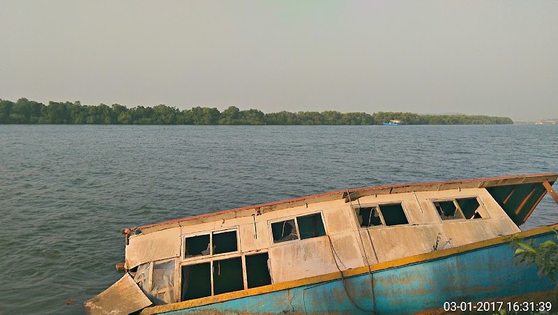 Old Goa Ferry Terminal - Old Goa Ferry Terminal, Velha Goa, Old Goa, Piedade, Goa 403110, India