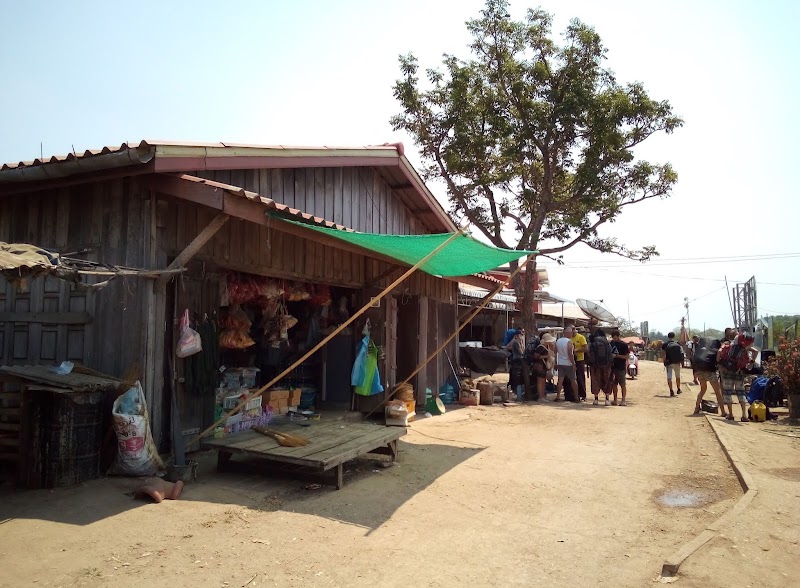 Pier Nakasong - Pier Nakasong, 2W29+9QV, Nakasong, Laos
