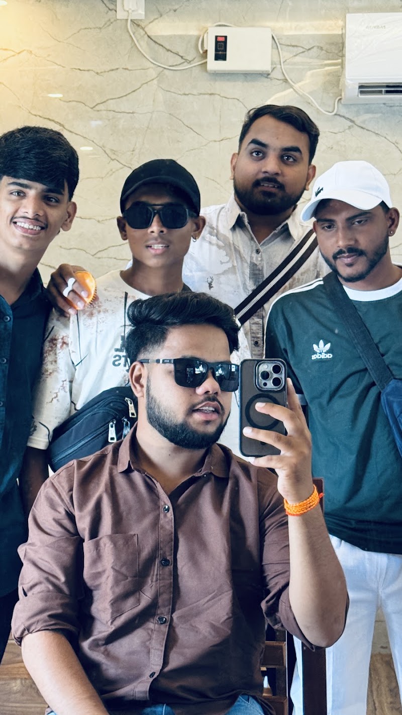 RAMAN RESIDENCY & SUITE ROOMS AND HOME STAY - RAMAN RESIDENCY & SUITE ROOMS AND HOME STAY, DOOR NO: 12, NORTH STREET, V. O. C. Nagar, Rameswaram, Tamil Nadu 623526, India