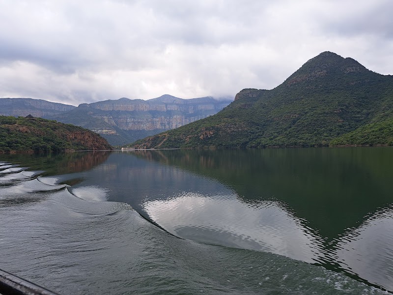 Blyde Canyon Boat cruise Blyde Canyon Adventure Centre - Blyde Canyon Boat cruise Blyde Canyon Adventure Centre, boat jetty 4km from Forever Resorts, Blyderivierpoort Dam, Swadini, Hoedspruit, 1380, South Africa