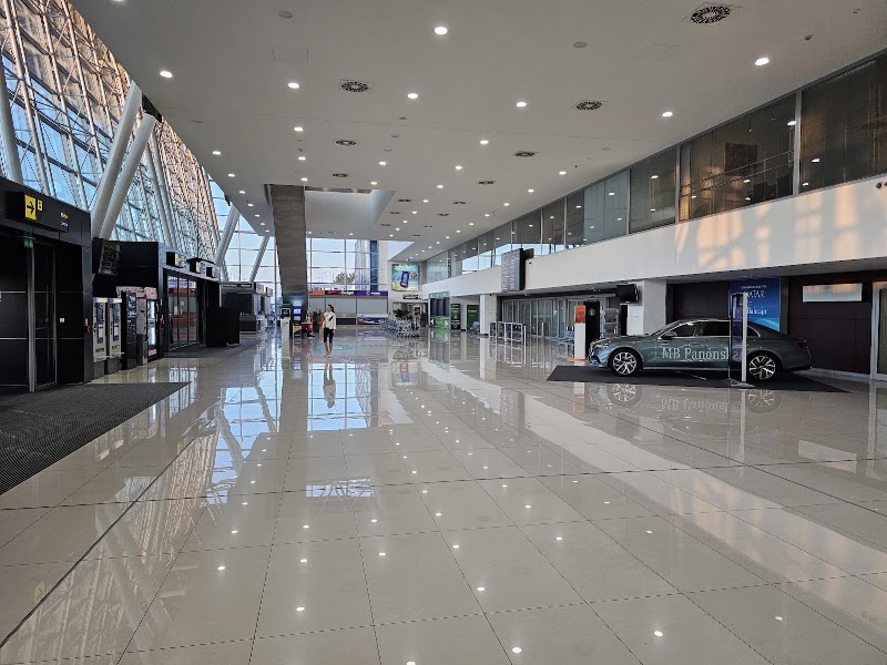 M. R. Štefánik Airport Bratislava - M. R. Štefánik Airport Bratislava, Ivanská cesta, 820 01 Bratislava, Slovakia