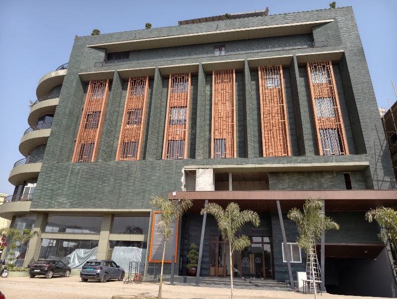 Omaya Suites