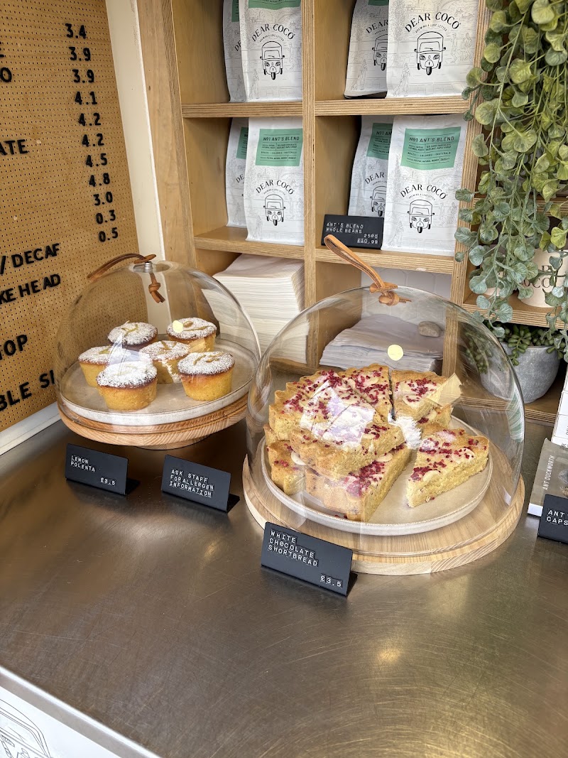 Dear Coco Coffee - Dear Coco Coffee 11 Selborne Rd, London E17 7JR, UK