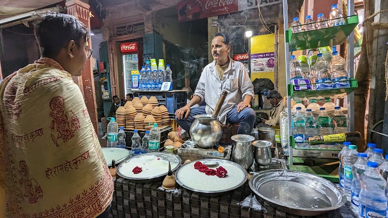 Gaudoliya Street Market, (Varanasi) - Gaudoliya Street Market, (Varanasi), 72, Dashashwamedh Ghat Rd, Lahori Tola, Varanasi, Uttar Pradesh 221001, India