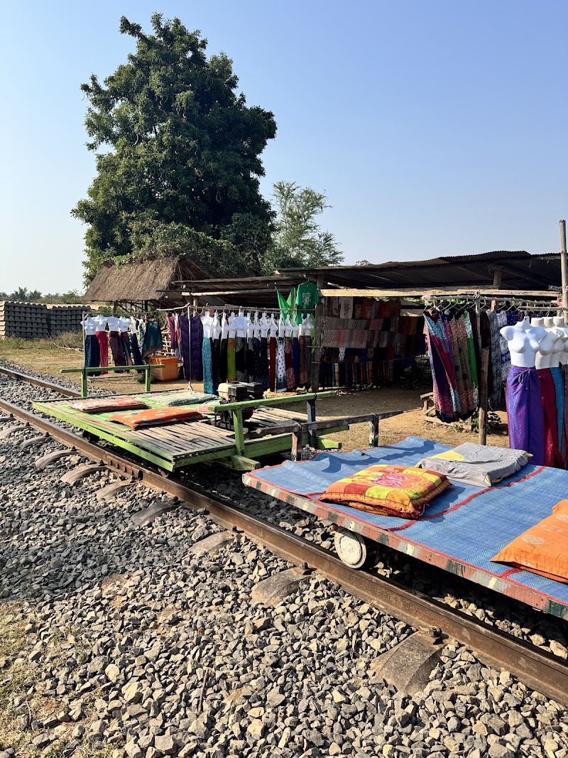 Bamboo Train Ou Sra Lao - Bamboo Train Ou Sra Lao, Krong Battambang, Cambodia