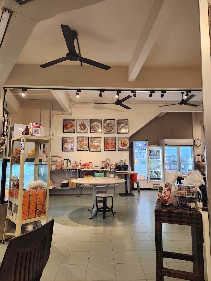 Cheng's @ 27 - Cheng's @ 27 27 Yong Siak St, Singapore 168654