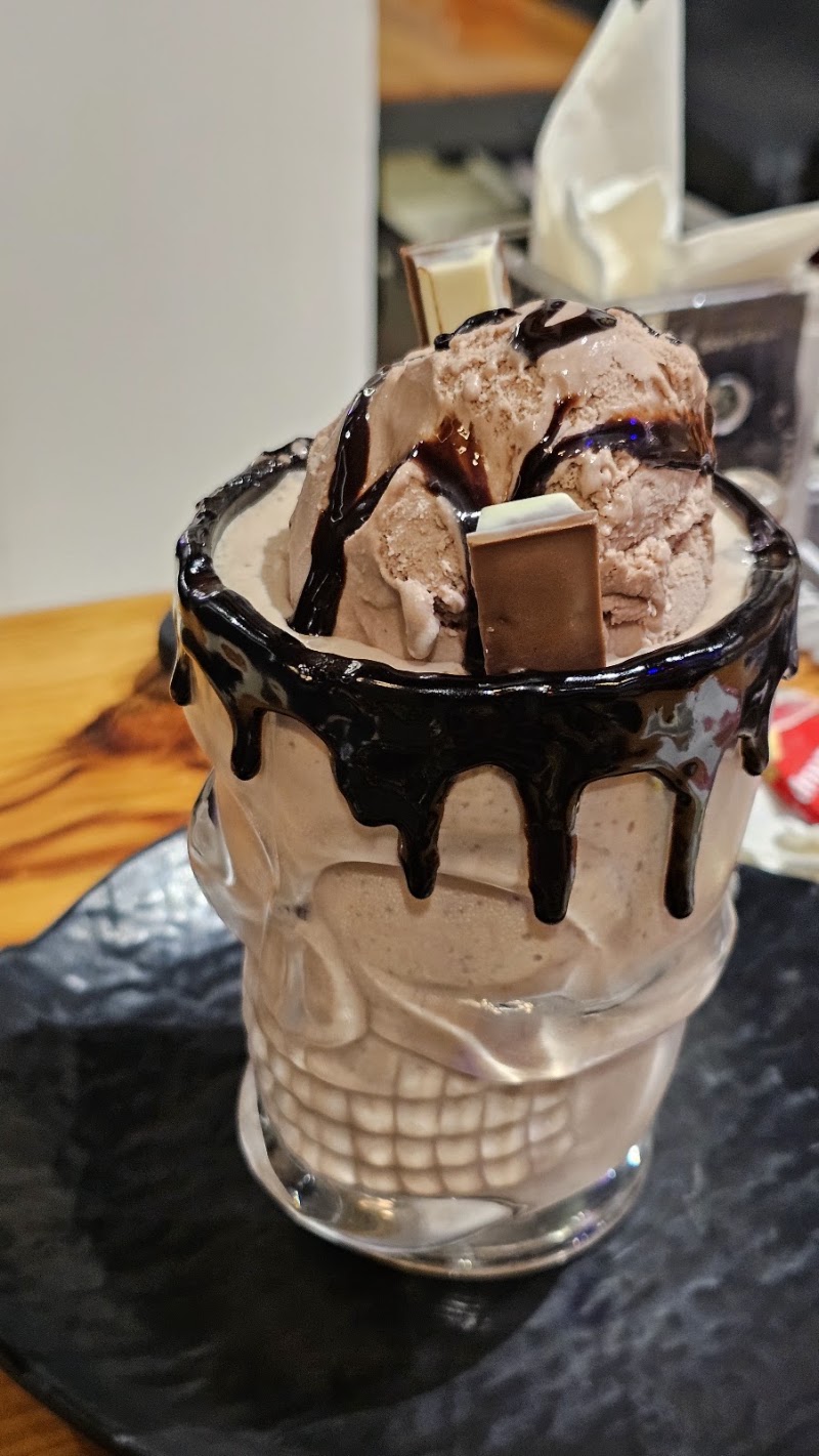 The 90s Café, Chapter 1 - The 90s Café, Chapter 1 Street No. 9, near Wadodkar Nursing Home, Nehru Nagar West, Vidya Vihar Colony, Bhilai, Chhattisgarh 490020, India