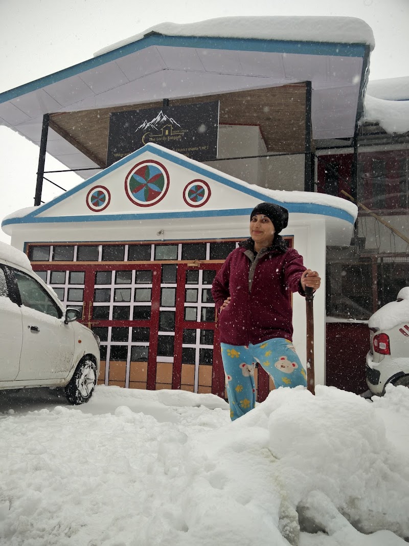 The Lords Kotgarh - The Lords Kotgarh, 7FQW+V27, road, near uco bank, Jarol, Himachal Pradesh 172031, India