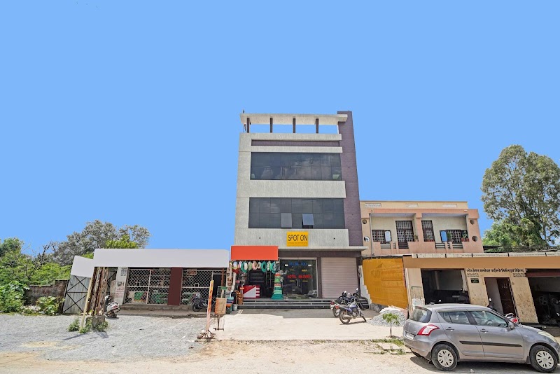 Hotel O Aagman - Hotel O Aagman Gayatri Enclave, Police Station, near Savina, Shilp nagar, Titrdi, Savina, Udaipur, Gordhan Vilas Rural, Rajasthan 313001, India