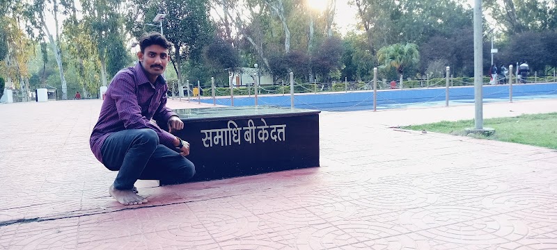 Weekend Getaways - Weekend Getaways, 203, IInd Floor, B-13 Veer Savarkar Block, Shakarpur, Opp. V3S Mall, Main Vikas Marg, C Block, Preet Vihar, New Delhi, Delhi, 110092, India