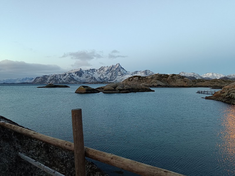 Lofoten Seafood Center - Lofoten Seafood Center, Mortsundveien 379, 8370 Leknes, Norway