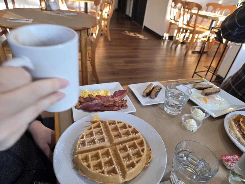 Heavenly Roadside Café - Heavenly Roadside Café, 1210 Mt Hermon Rd, Scotts Valley, CA 95066, USA