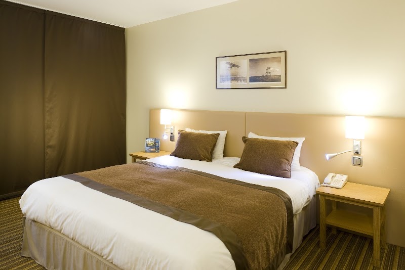 Hôtel Mercure Paris Roissy Charles de Gaulle - Hôtel Mercure Paris Roissy Charles de Gaulle, 3 All. du Verger, 95700 Roissy-en-France, France