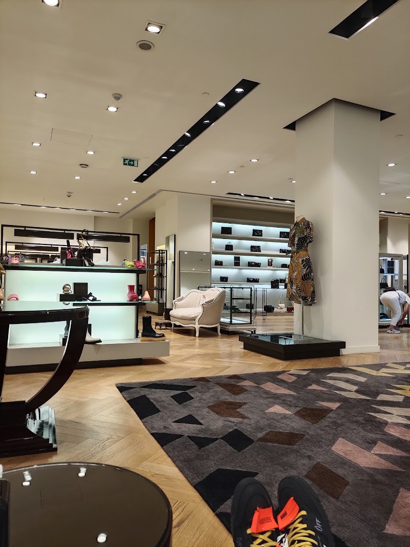 Beymen Nişantaşı - Beymen Nişantaşı, Harbiye, Abdi İpekçi Cd. 23/1, 34365 Şişli/İstanbul, Türkiye