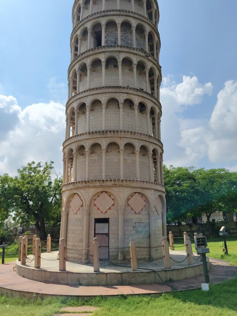 कोटा के सात अजूबे seven wonder - कोटा के सात अजूबे seven wonder Bagherwal Sadan, Ballabhbari, Gumanpura, Kota, Rajasthan 324007, India