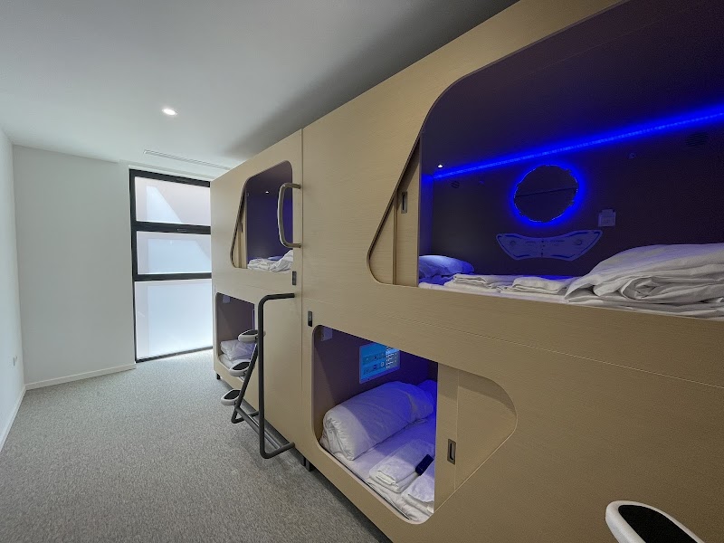 Urban Cube Hostel Sevilla - Urban Cube Hostel Sevilla, C. Amador de los Ríos, 13 - 17, 41003 Sevilla, Spain