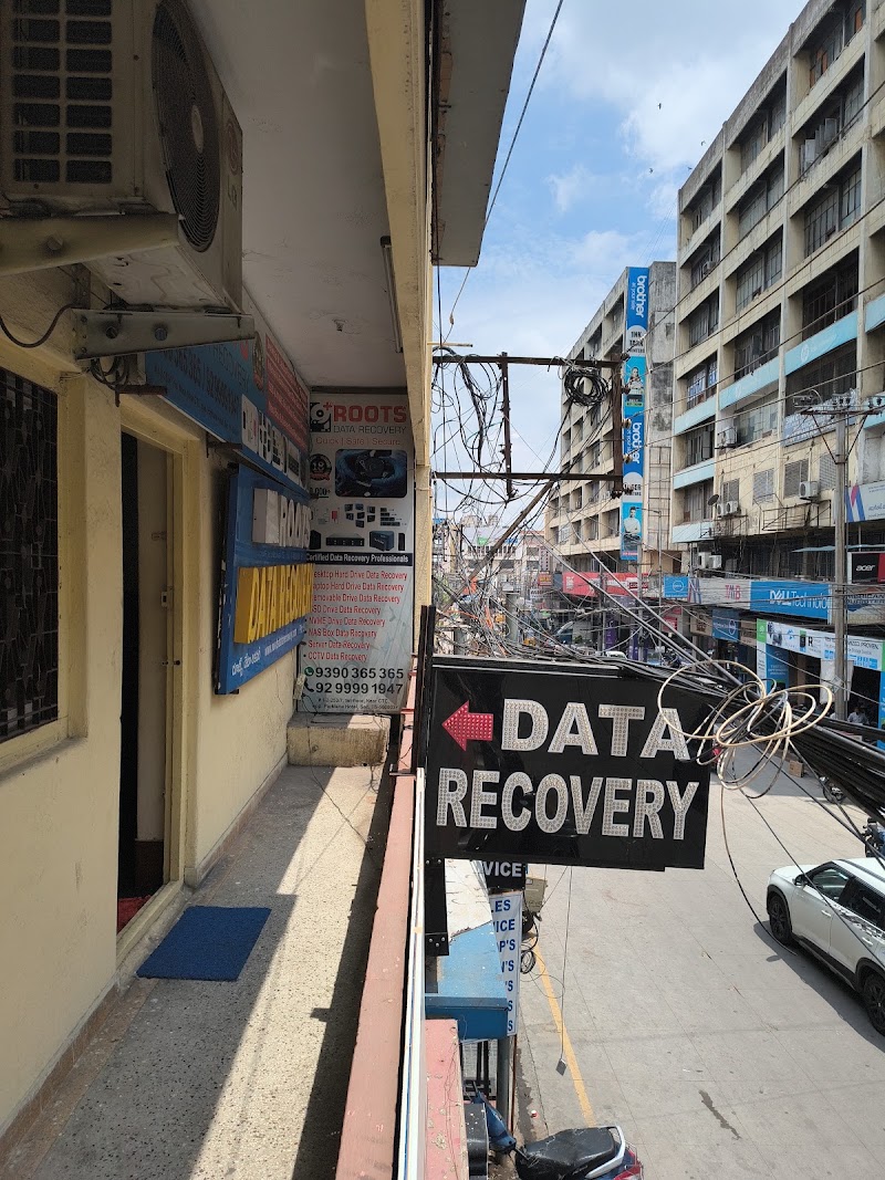 Roots Data Recovery - Roots Data Recovery, 1st floor,Near CTC, Laxmi Narsu Mansion, H.No. 1-2-253/7, 95, Park Ln, opp. Parklane Hotel, Kalasiguda, Secunderabad, Telangana 500003, India